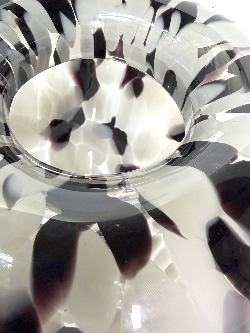 Jarrón negro vidrio soplado